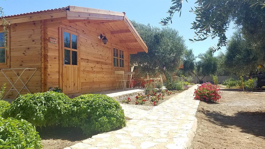 Cyprus Glamping Park Hotel Agios Theodoros ภายนอก รูปภาพ